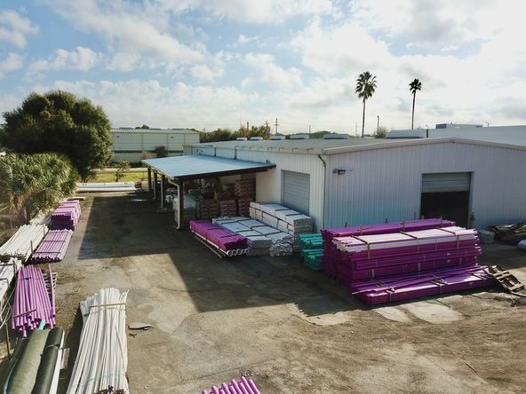 Sunstate Industrial Warehouse: 8502 Sunstate St, Tampa, FL 33634